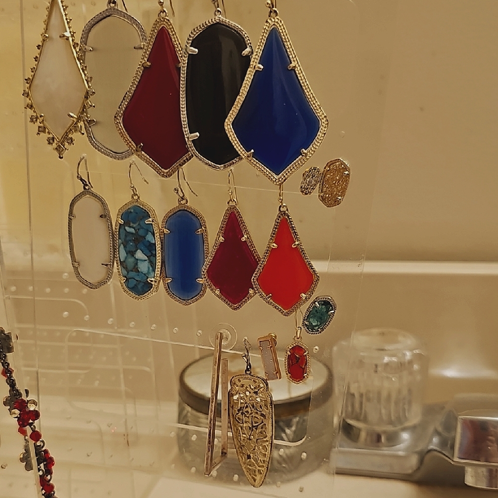 Kendra Scott Single Earrings